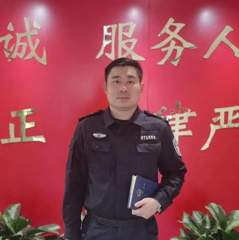 “他在的时候，我们就很踏实！”