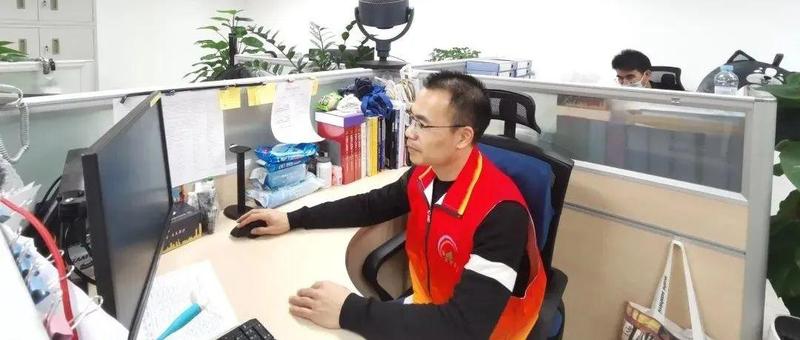 【学雷锋好榜样系列报道】赤诚奉献，立德树人！他们是可亲可敬的盐田人民教师