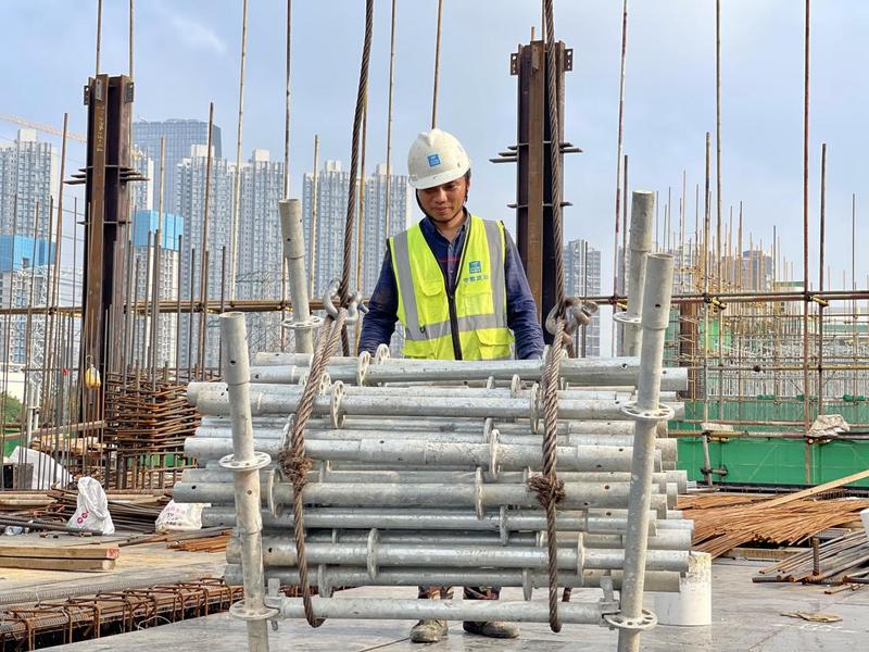 防疫施工“两手抓”宝安区建设项目正有序“返场”
