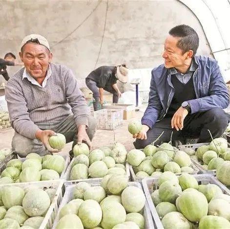 来点赞啦！助力“蔬菜乡长”齐燕清成为深圳十大爱心人物