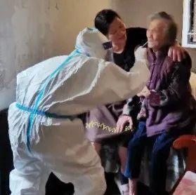方便又贴心！盐田113岁“最长寿”老人享受“上门送检”服务