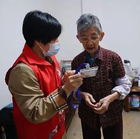 老年人安康卡来了！疫苗接种八大热点问题，答案全在这儿
