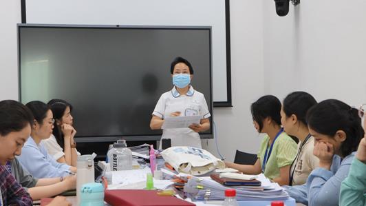 听你港 ｜5．12护士节，听三代港籍护士扎根深圳的故事