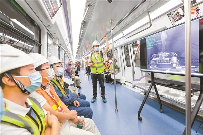 深圳地铁12号线全线热滑成功 将于年底实现通车运营