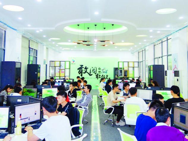 惠州各高校产学研深度融合促学生高质量就业
