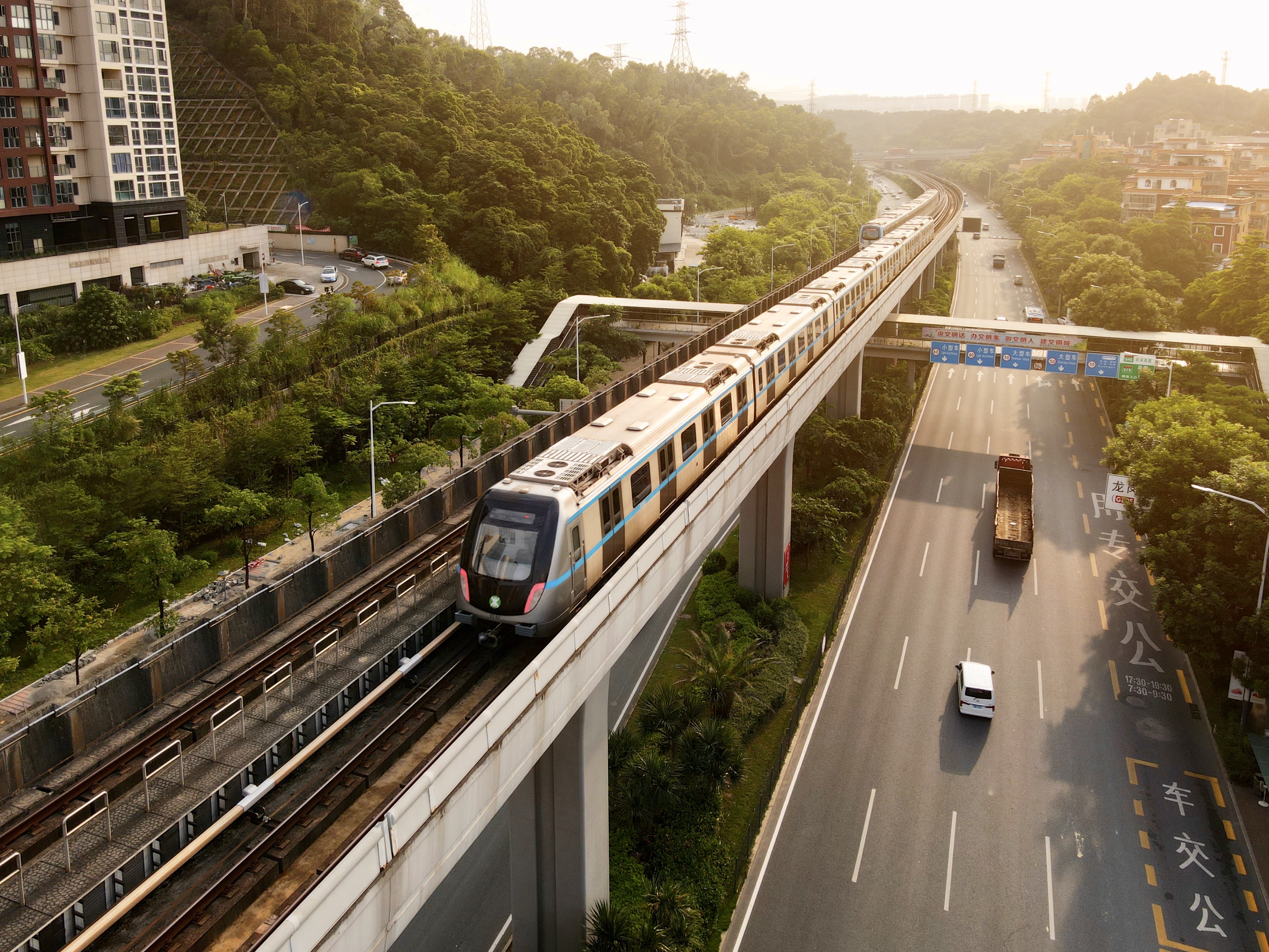 8月7日至30日深圳地铁3号线塘坑站-双龙站提前结束运营