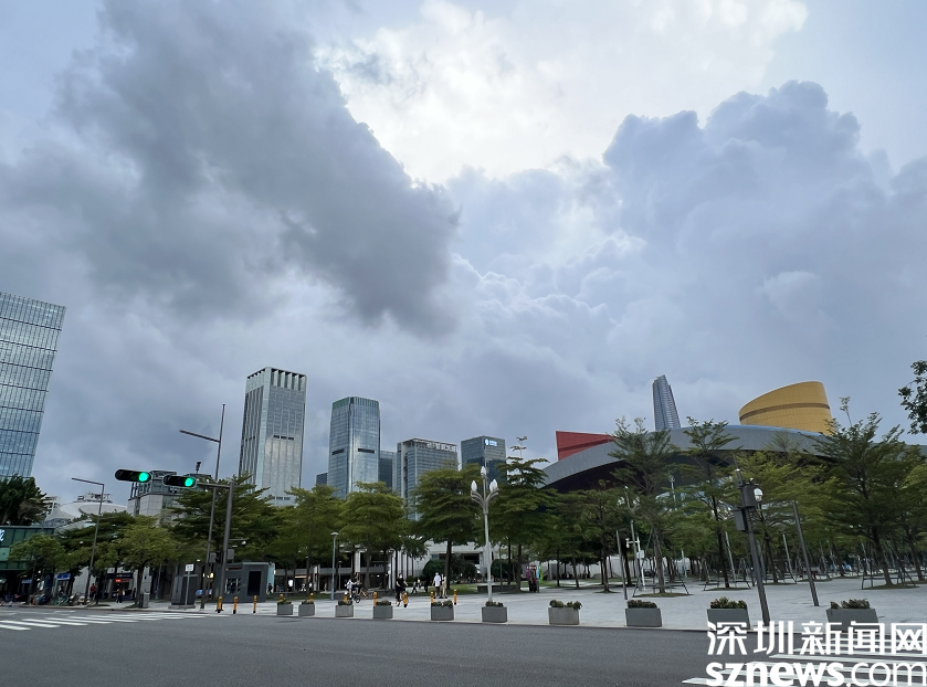 “木兰”即将来袭！全市台风蓝色预警已生效 深圳进入台风戒备状态