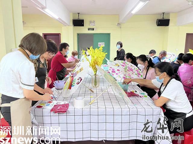 松元厦社区开展关爱长者创意手工纸伞绘制活动