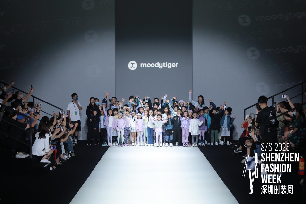 60个小模特、五大童装品牌，为S/S 2023深圳时装周带来一抹童趣