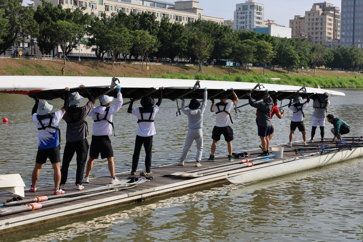 多图直击！深圳高校赛艇队训练进行时，积极备战首届X9赛艇联赛