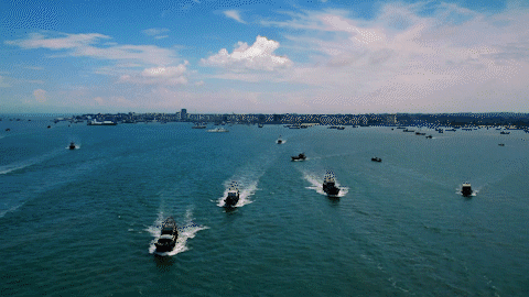 南方⁺ 董天健 拍摄