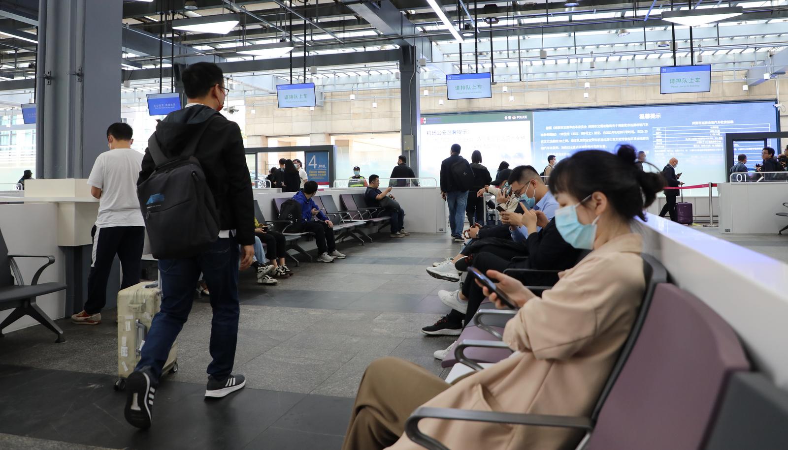 IN视频|深圳机场在全国率先推出出租车“人人有座”候乘体验