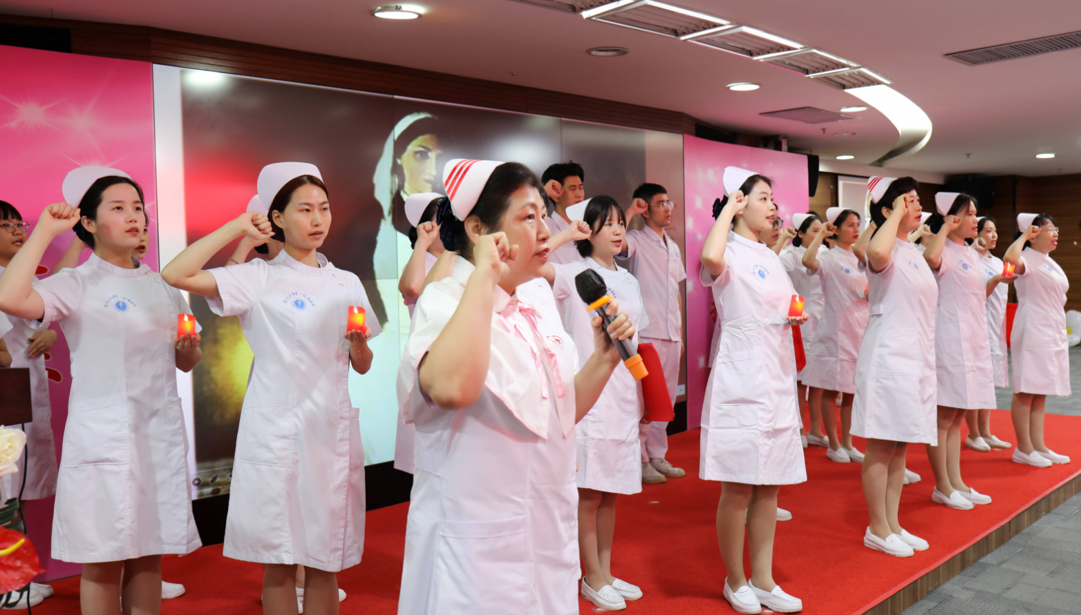 大鹏“白衣天使”获表彰！大鹏新区开展庆祝国际护士节系列活动