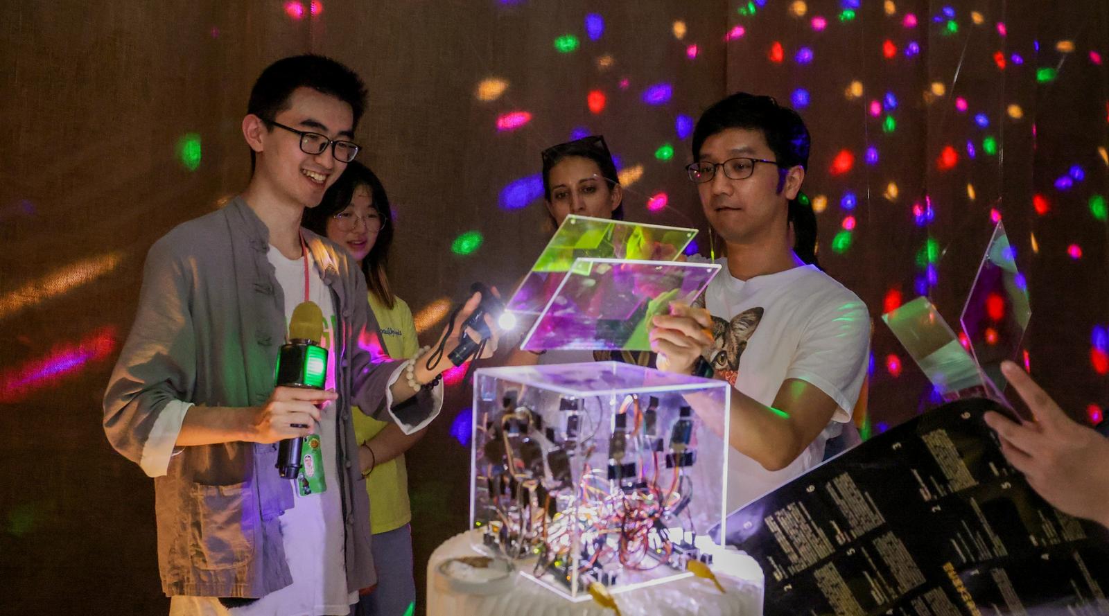 深圳首个本土声音装置展“噪声的追问”开幕