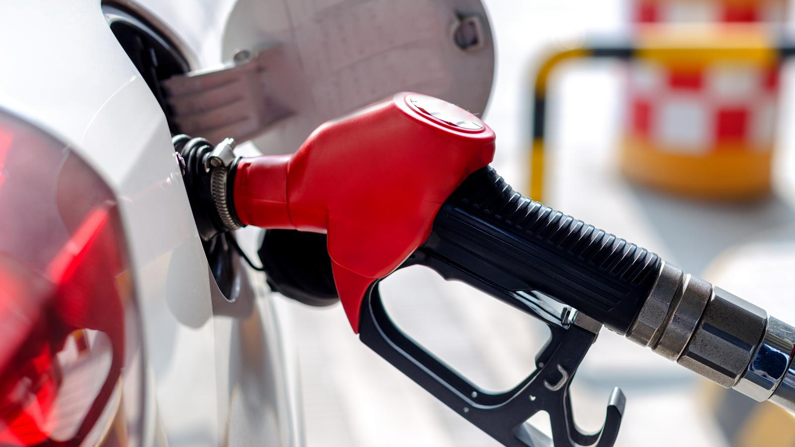 国内油价调价窗口5月30日开启 或小幅上调