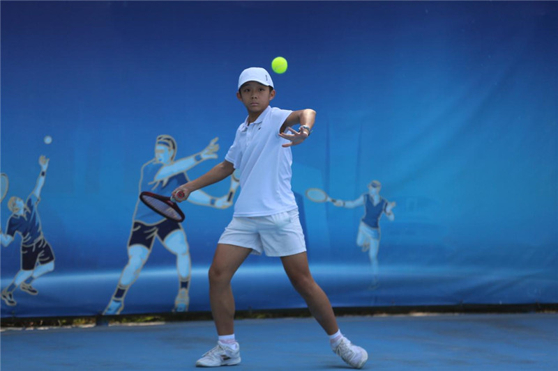 宁波网球公开赛：袁悦无缘八强亚历山德洛2025美网公开赛直播_US Open赛程比分签表一览 - 美网中文网娃展现强大实力！