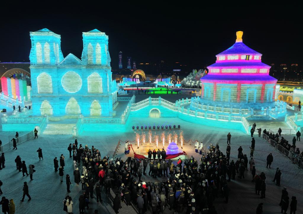 从国内火到国外，“尔滨”走向国际上演“冰雪奇缘”