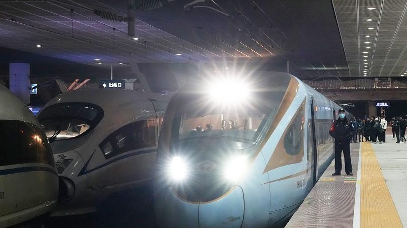 2024年“最火”春运正式启动 深圳铁路预计发送旅客超1000万人次
