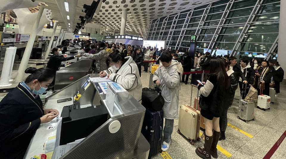 春运2024|春运首日南方航空在深圳承运旅客超4.8万人次