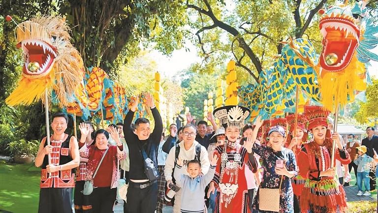 深圳：外国游客热衷的旅游目的地 春节假期旅游订单表现亮眼