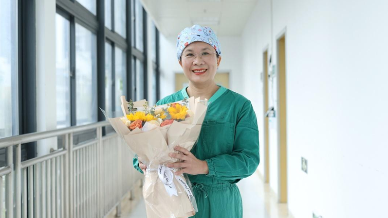 龙岗人民医院护士长许海珍：28岁当上护士长，如今她是手术室里的定海神“珍”