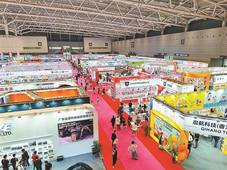 深圳玩具展开幕，1400多家企业携数万款新品集中亮相 玩具消费正向成人群体扩展