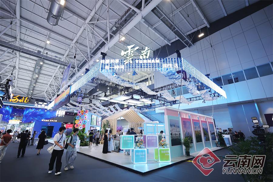 【聚焦深圳文博会】云南展区惊艳亮相 五个版块三大亮点展现“有一种叫云南的生活”_深圳新闻网