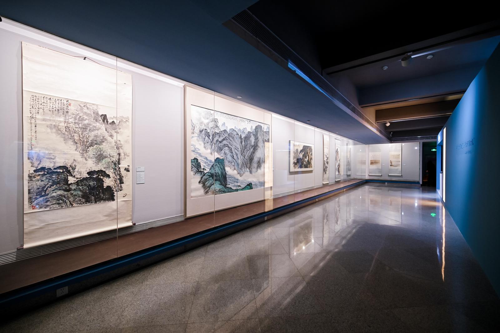 名家山水画的诗韵风流 “长风几万里”主题展在深展出_深圳新闻网