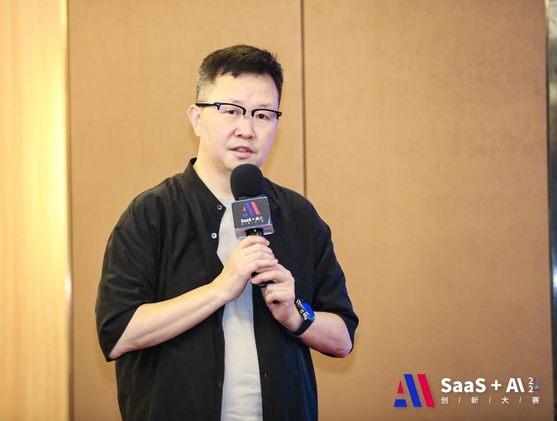 “创业者首先要成为AI技术的受益者”SaaS+AI创新大赛深圳站在万兴科技收官