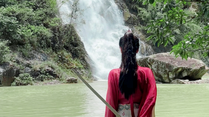 IN视频 | 这个夏天，总要去看瀑布吧！