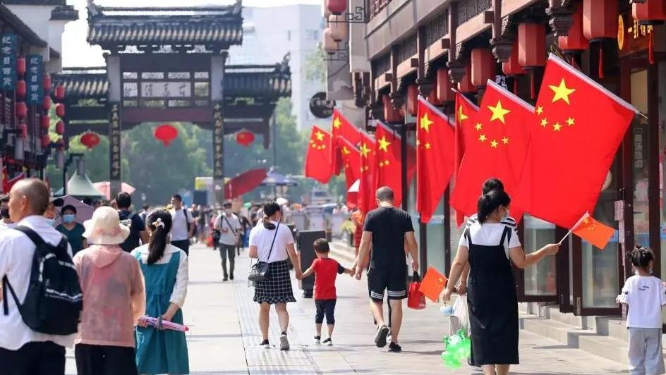 多地取消景区实名预约，7月旅游北京最火