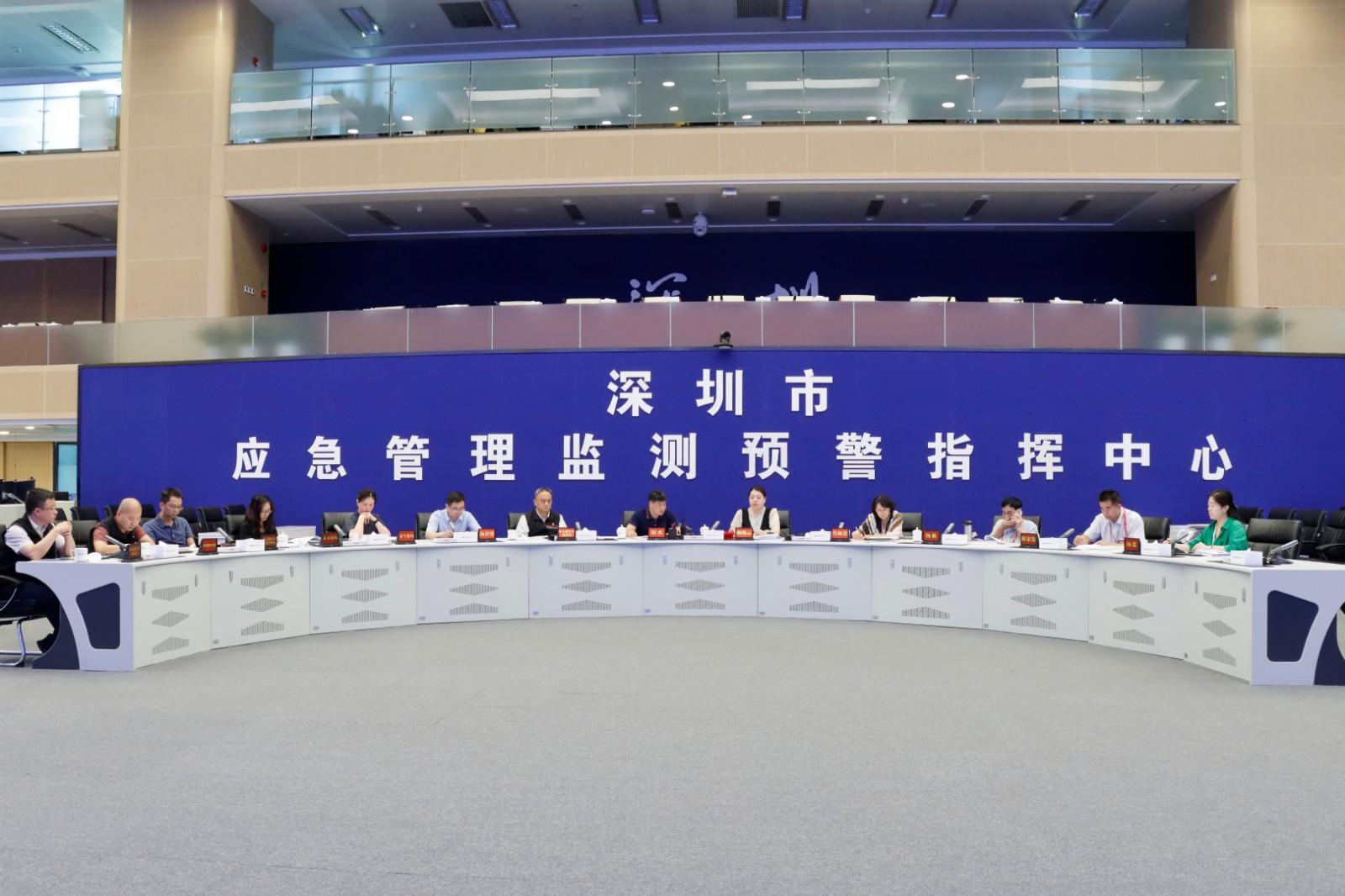 座谈会议照片2.jpg 座谈会议照片2.jpg