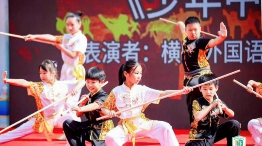 活力校园｜筑梦书香 诗韵跃动——横岗外国语学校举办第二届秋季体育运动会