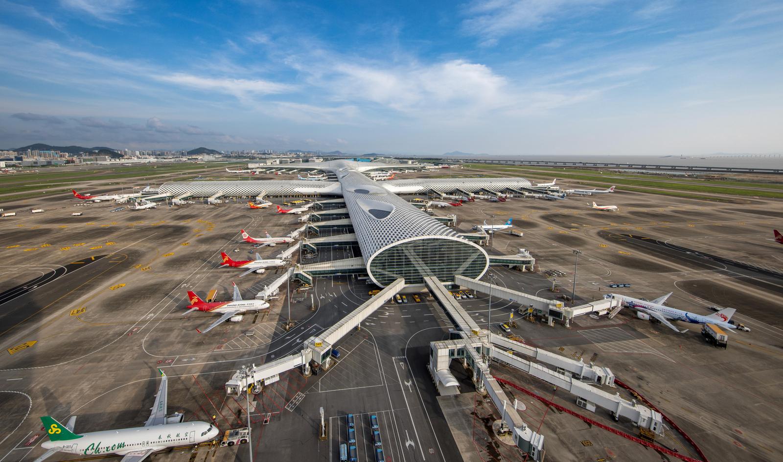 深圳机场年旅客吞吐量首次突破6000万人次