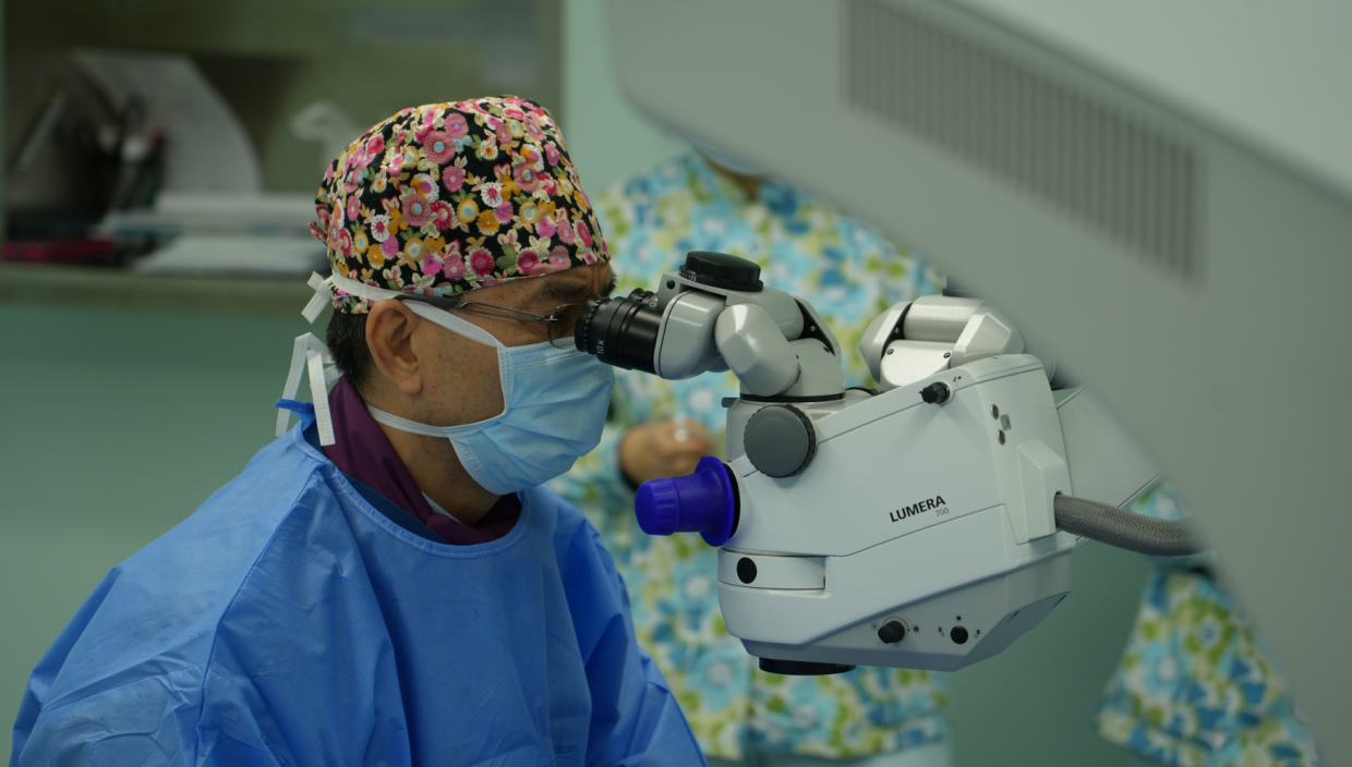 1850度近视破壁战：深圳眼科助二次元少年解锁“神之眼”