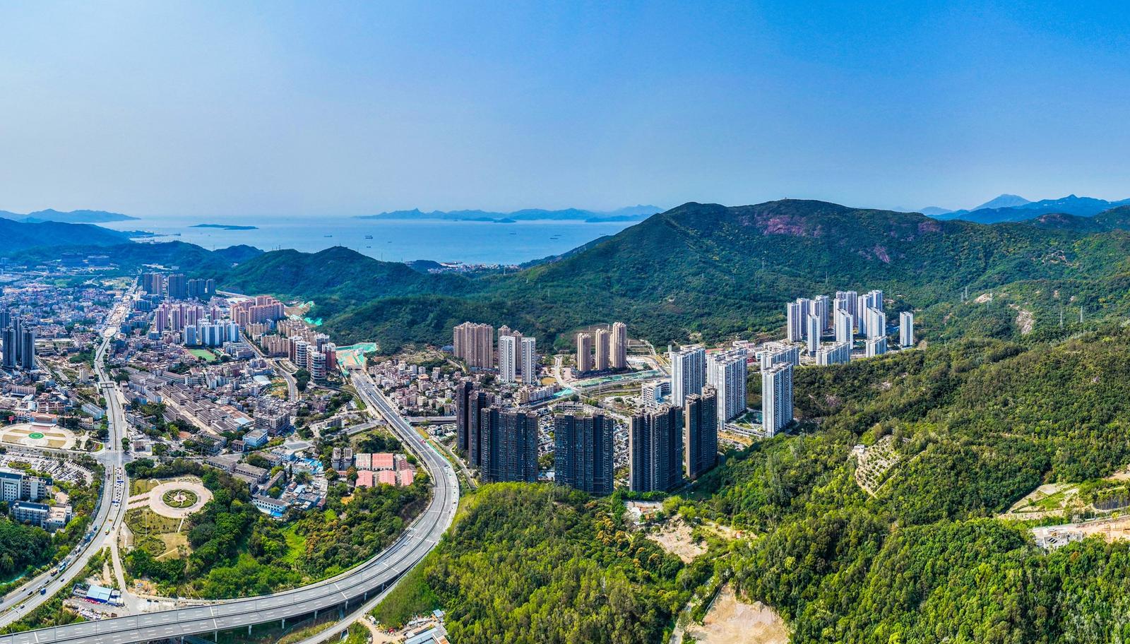 大鹏新区：少警壮志绘担当，守护奉献绽光芒