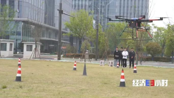 植保飞手招聘_低空经济跳伞教练_无人机应用场景规划师