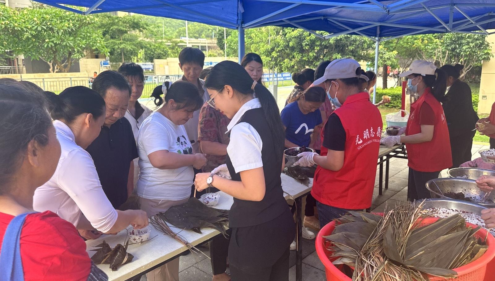 凤凰社区开展“粽香传情、端午安康”主题活动