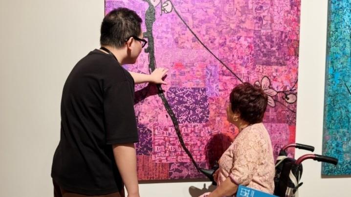 福田残友无障碍体验“打卡”深圳两馆，艺术与城市温暖相遇