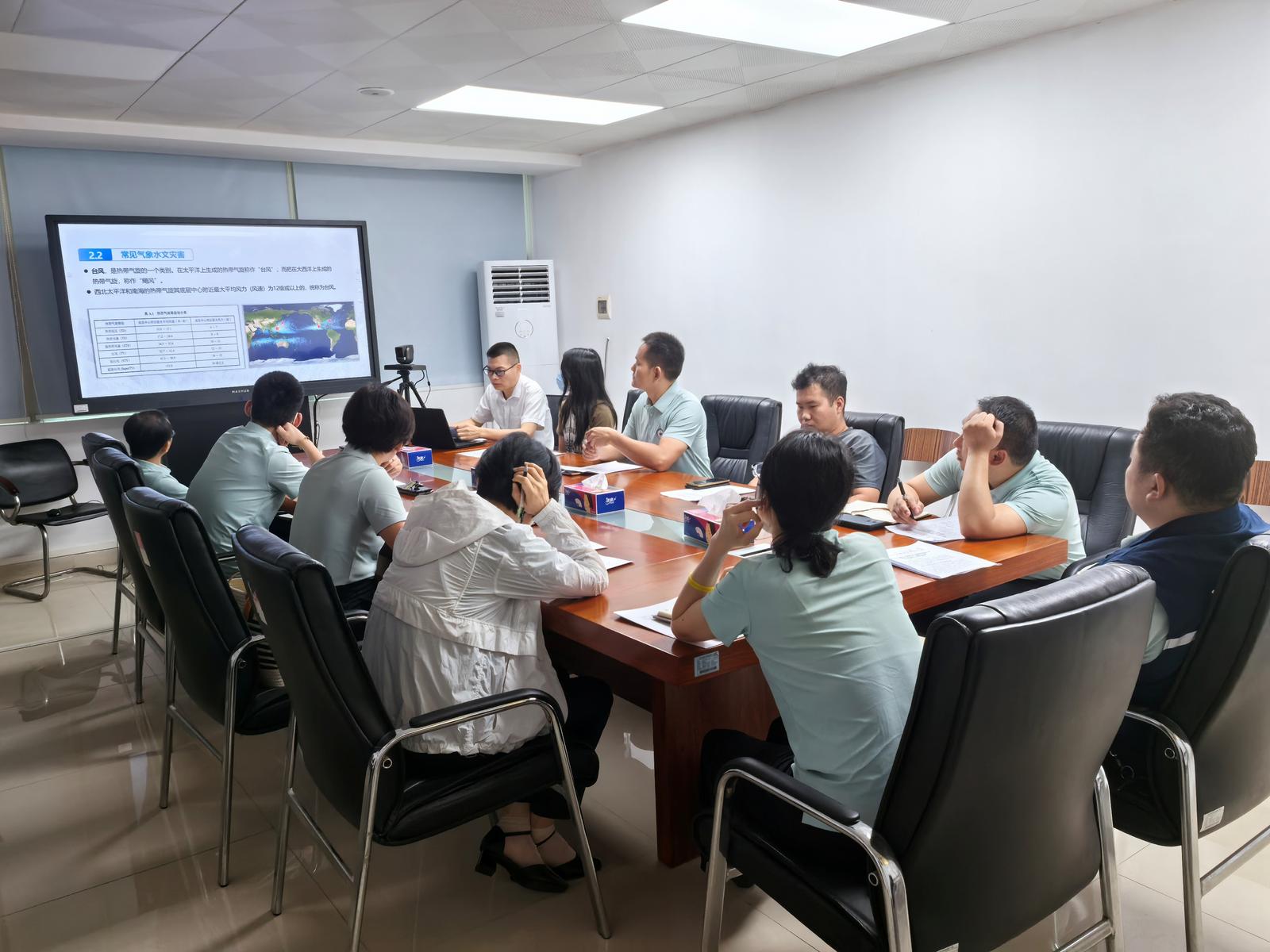 公明网格开展“网格+气象”防汛防台专项培训