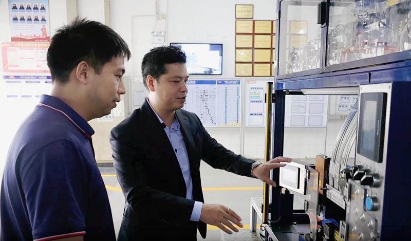 我的深圳故事｜万晖五金韩文俊：左手创新，右手公益