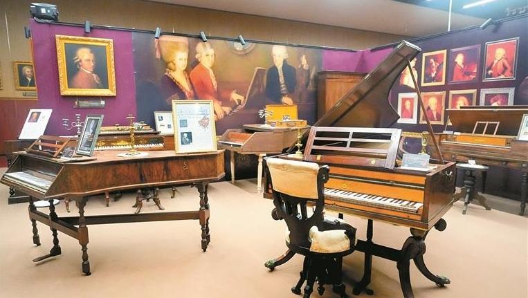 龙华钢琴博物馆开馆，收藏258台古钢琴