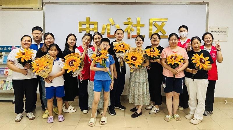 坪地中心社区暖心助力：心理减压与安全护航并行