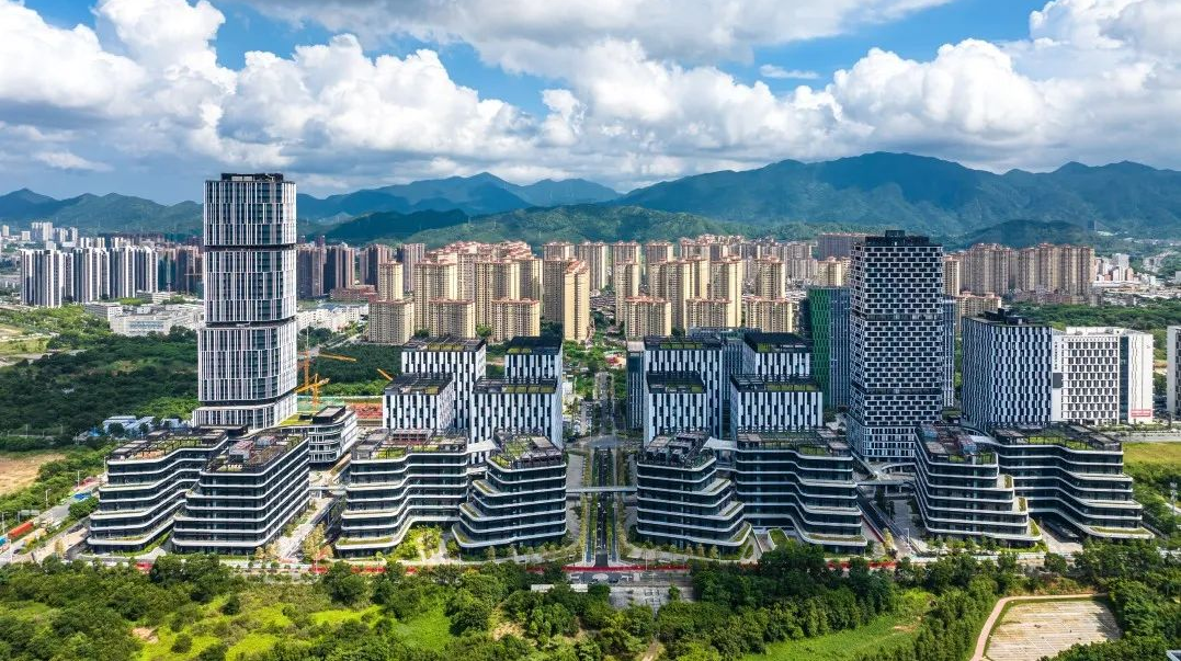 数据“牵线”，医企“联姻”！深圳坪山医产融合生态圈加速ing