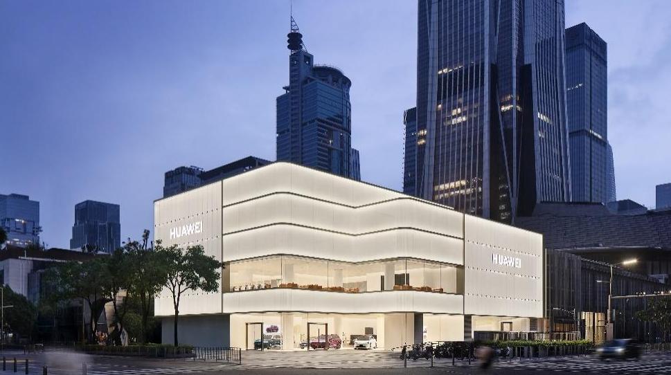 华为智能生活馆·深圳福田星河COCO Park全新亮相：以“圳盒”心意致敬创新之城