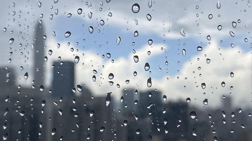 “桦加沙”已加强为超强台风级 如遇需要帮助的人 可拨打这些电话