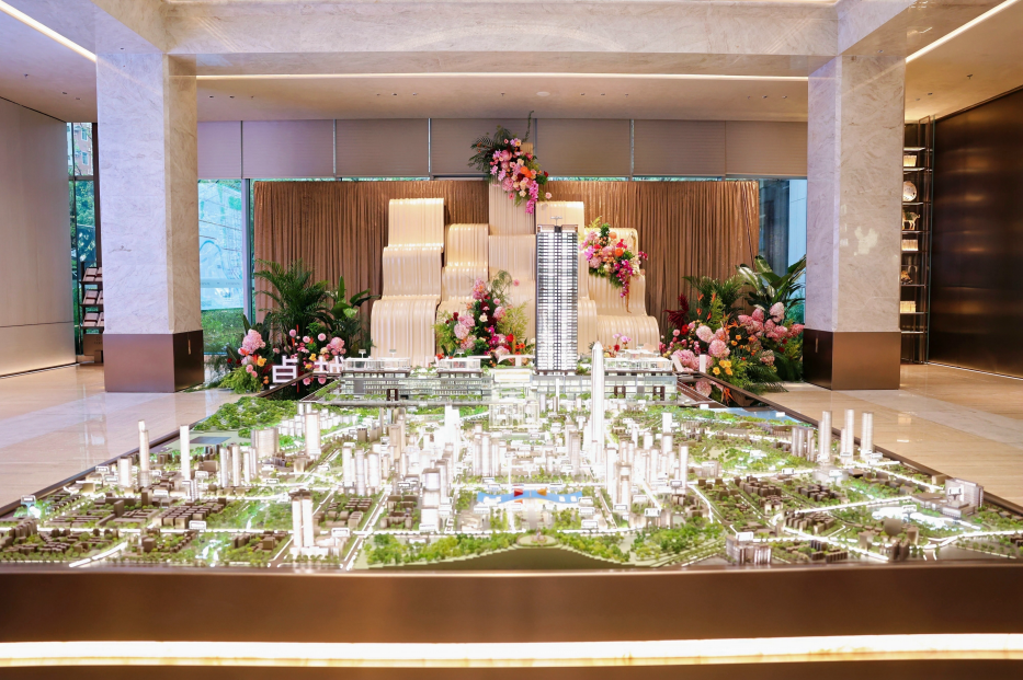 深圳中轴新力作！卓越缦悦营销中心启幕