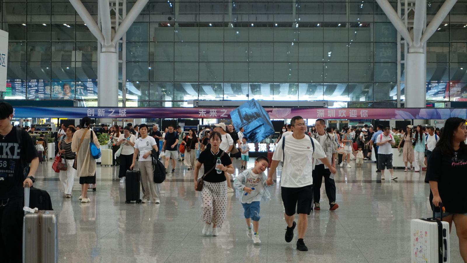 国庆中秋“双节”将至，深圳铁路客流预计再创同期新高