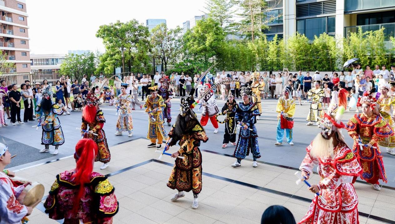 坐地铁，逛游园，邂逅深铁社群美邻节满满温情