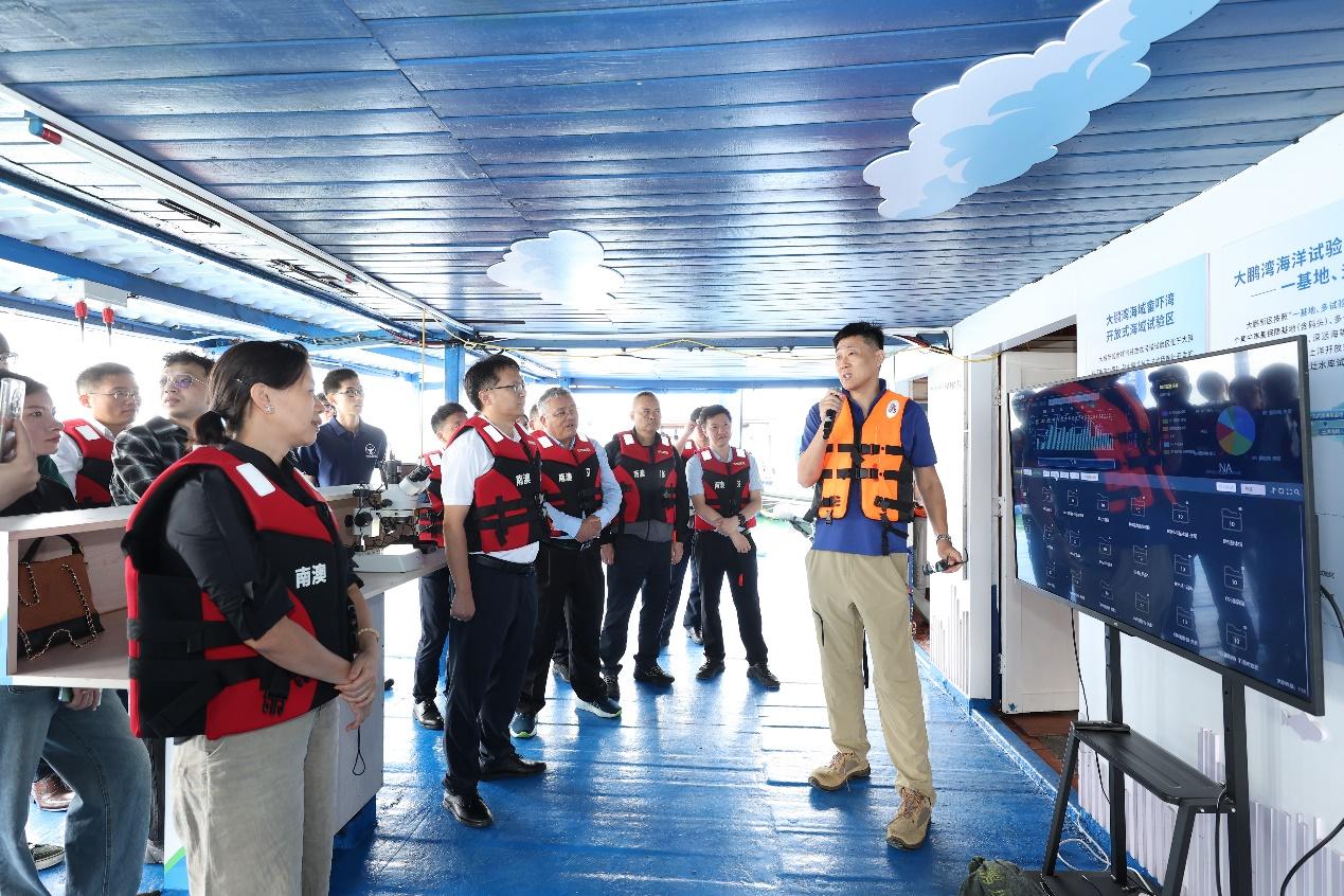 让海洋观测迈向“连续感知” 深圳先进院多项海洋科技成果亮相大鹏湾